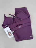 ست نیمتنه و بایکر بنفش alo yoga